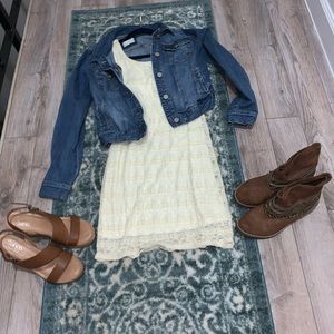 🎉 Ya Los Angeles Lace Ivory Sheath Dress 🎉